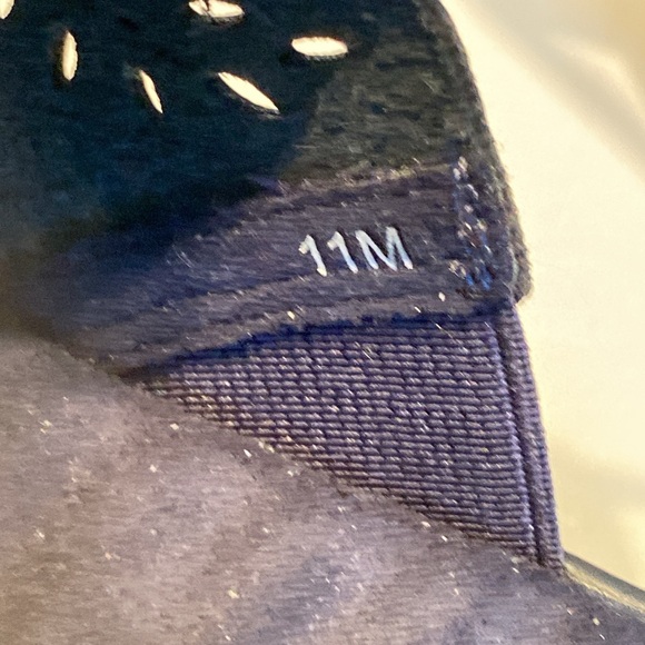 Easy Street Primrose Leather Comfort Wave Navy Wedge Sandals - Picture 5 of 6